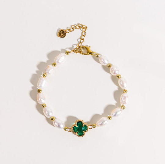 Emerald Cloverleaf Pearl Bracelet